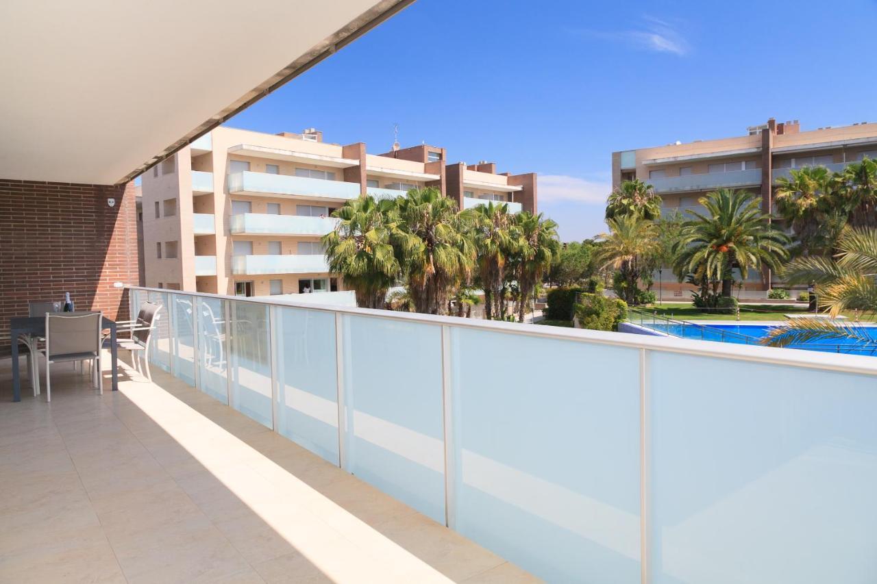 Uhc Spa Aqquaria Family Complex Salou Bagian luar foto