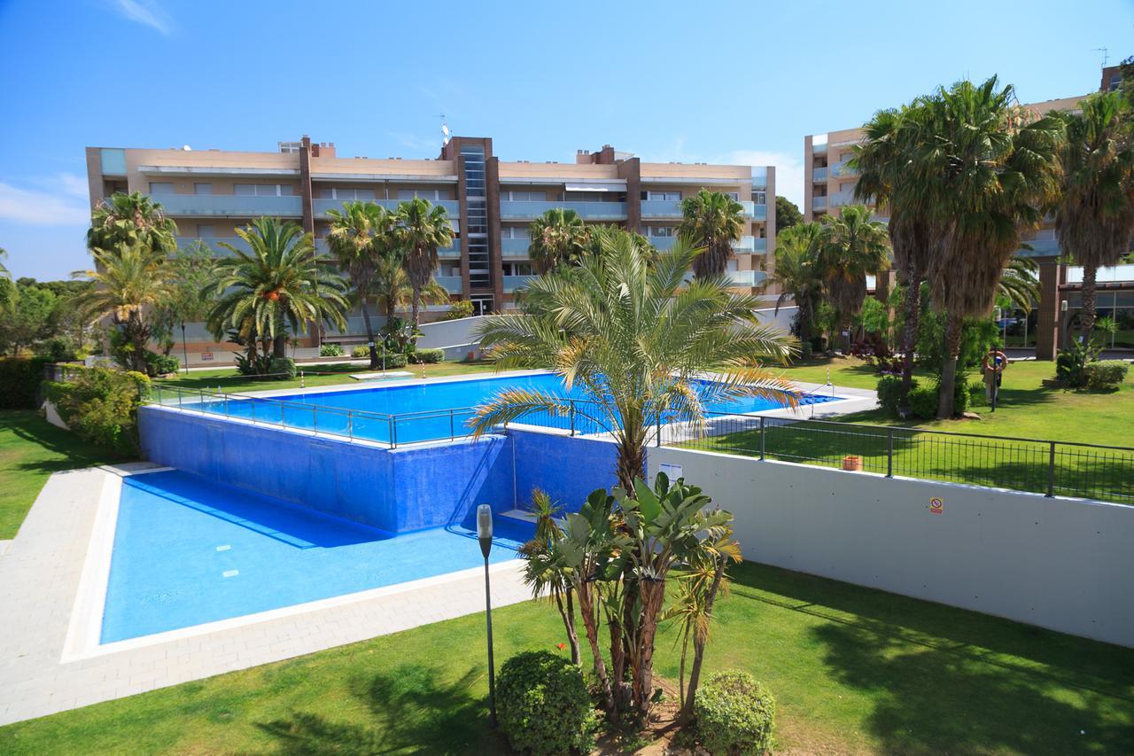 Uhc Spa Aqquaria Family Complex Salou Bagian luar foto